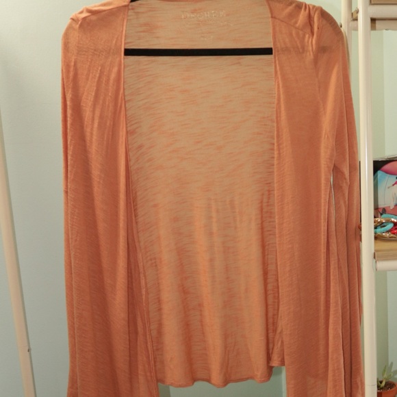 Dusty Pale Pink Shaw - Picture 2 of 8